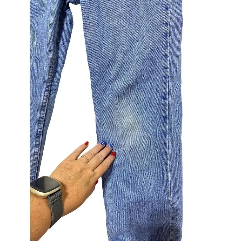 vintage Levi’s 550 relaxed fit regular kid sz 9  W‎ 24” L 22” Batwing